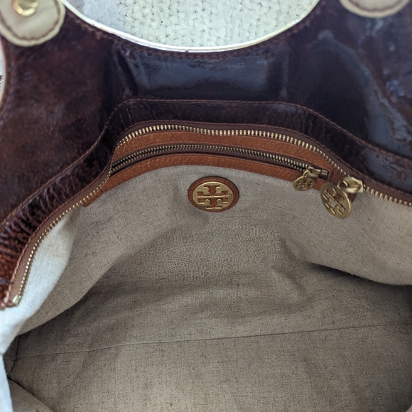 Tory Burch Brewster Tote - Picture 10 of 11